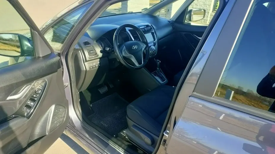 HYUNDAI ix20 -