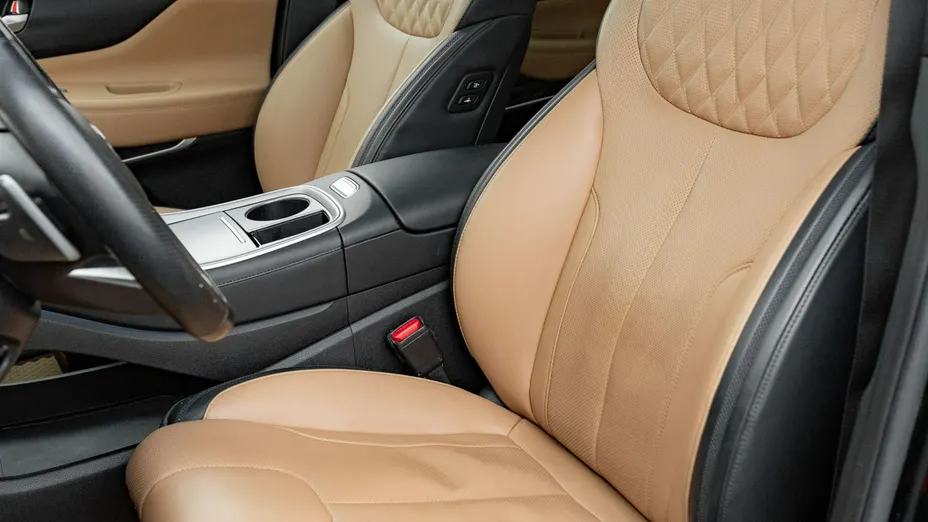 HYUNDAI Santa Fe -