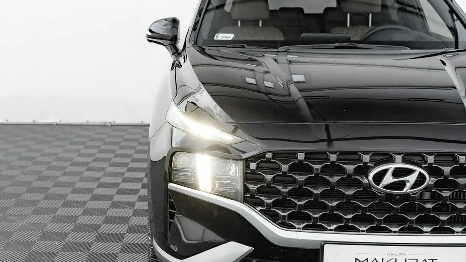 HYUNDAI Santa Fe -