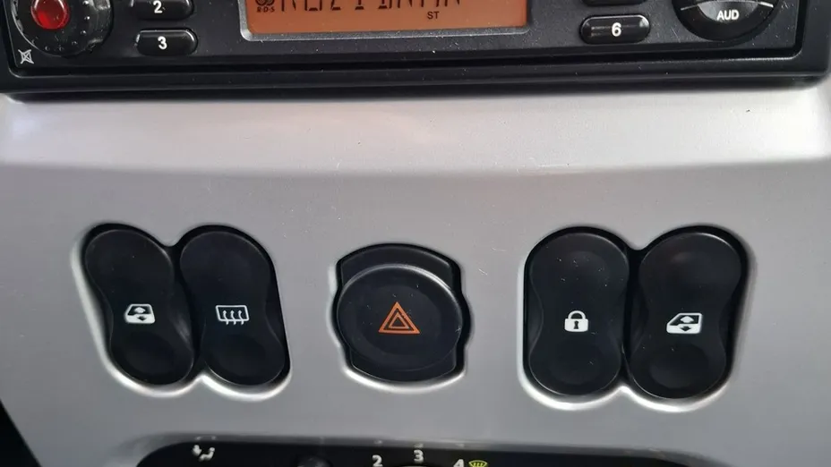 DACIA Sandero -