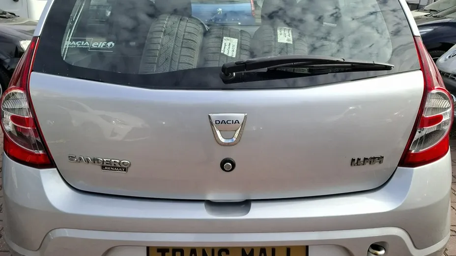 DACIA Sandero -
