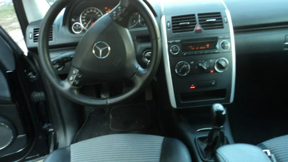 MERCEDES-BENZ A Klasa -