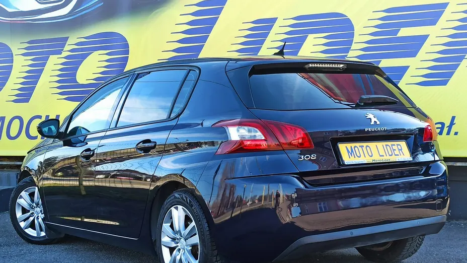 PEUGEOT 308 -