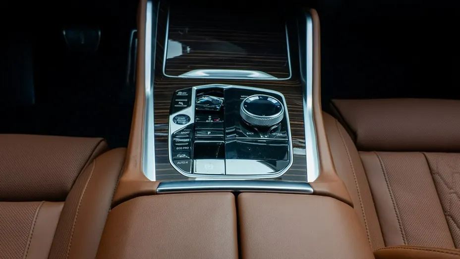 BMW X6 -