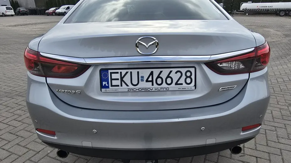 MAZDA 6 -