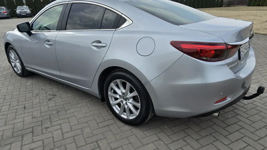 MAZDA 6 -