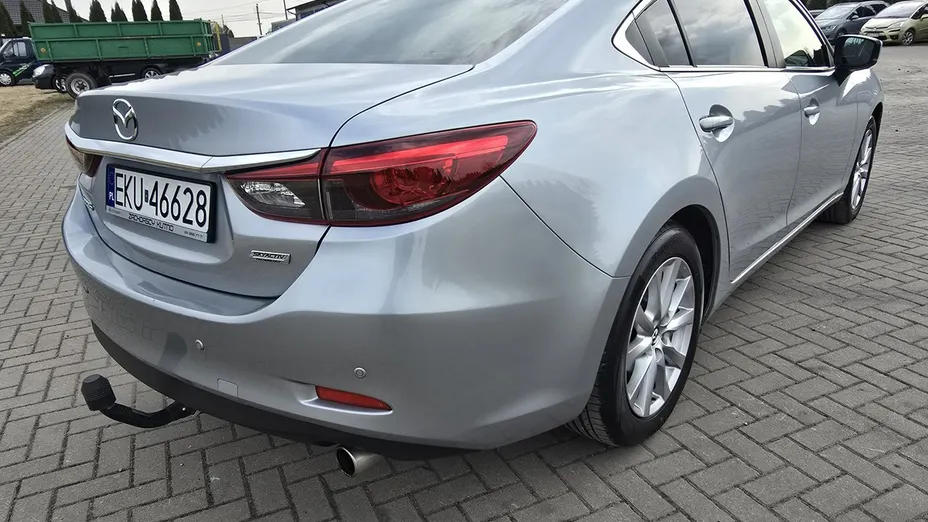 MAZDA 6 -