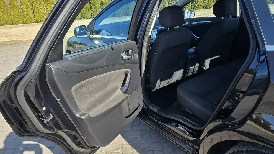 FORD Mondeo -