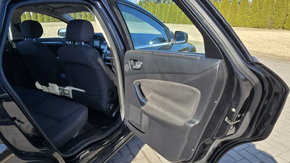 FORD Mondeo -