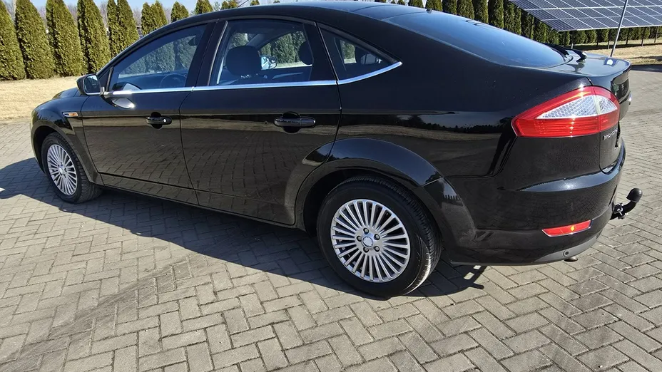 FORD Mondeo -