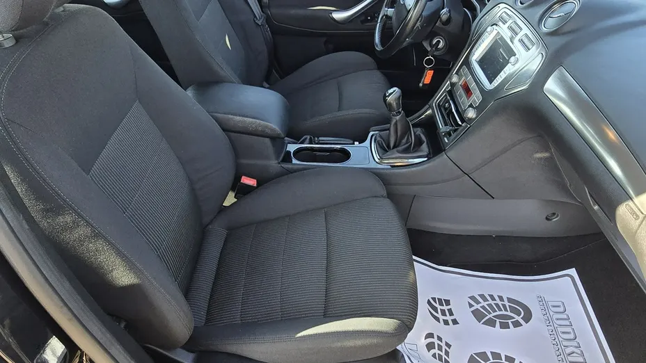 FORD Mondeo -