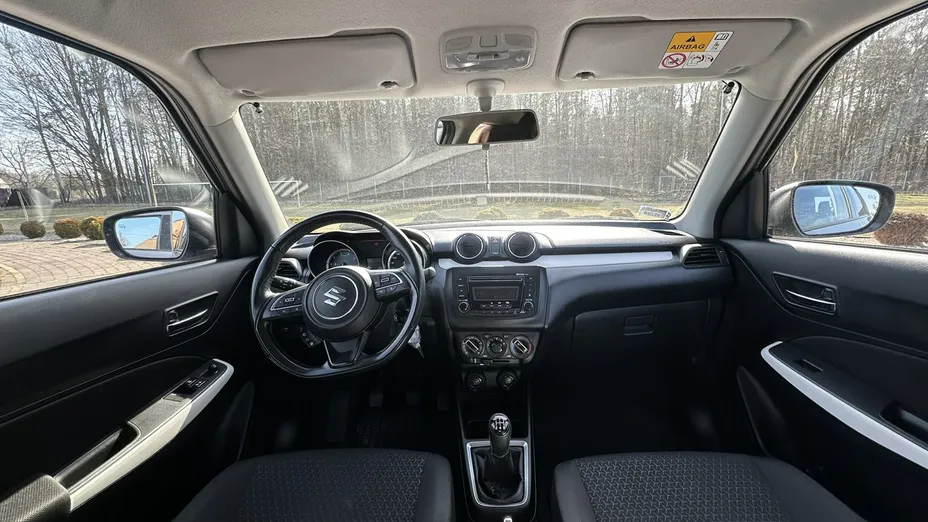 SUZUKI Swift -