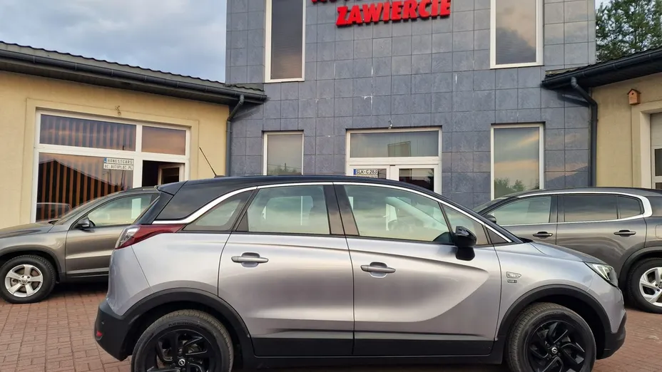 OPEL Crossland X -