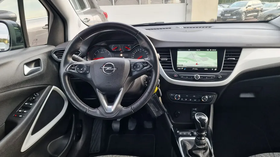 OPEL Crossland X -