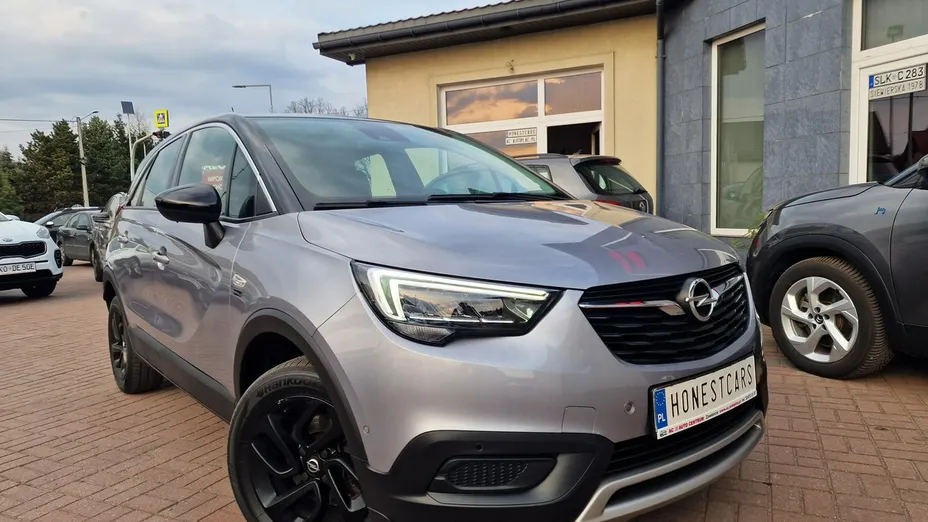 OPEL Crossland X -