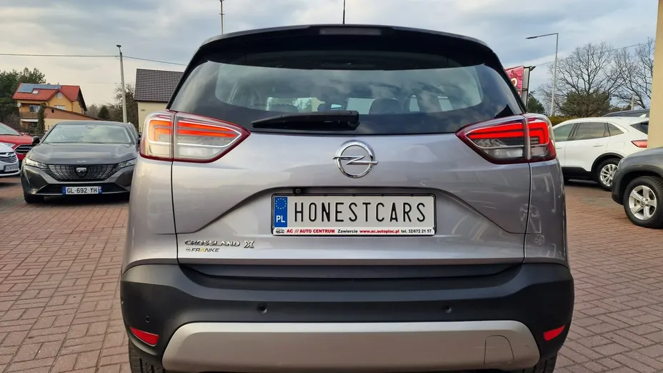 OPEL Crossland X -
