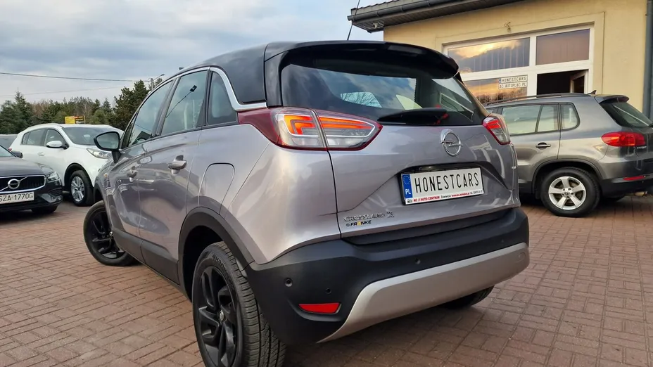 OPEL Crossland X -