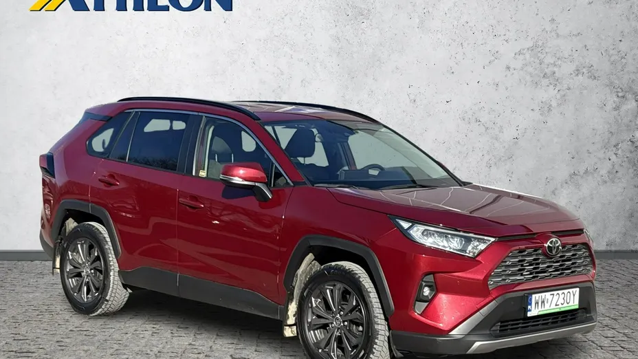 TOYOTA RAV4 -