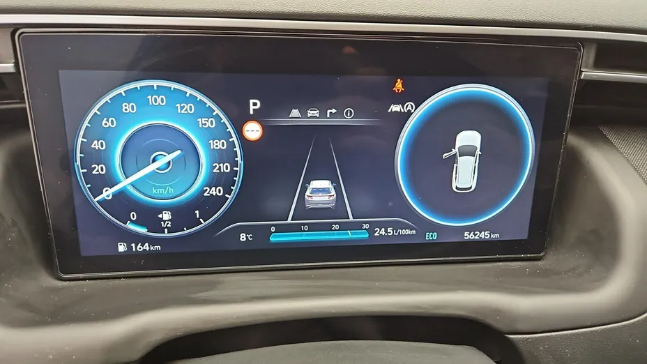 HYUNDAI Tucson -