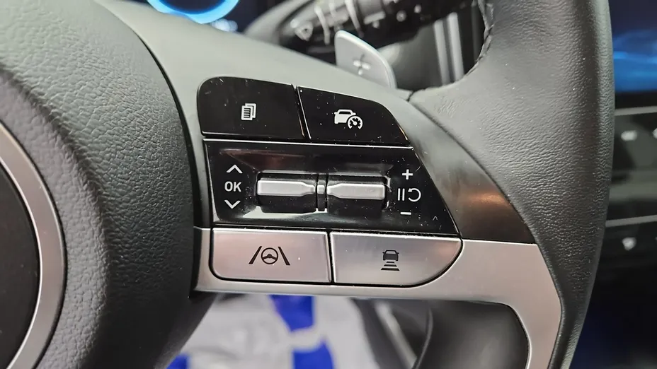 HYUNDAI Tucson -