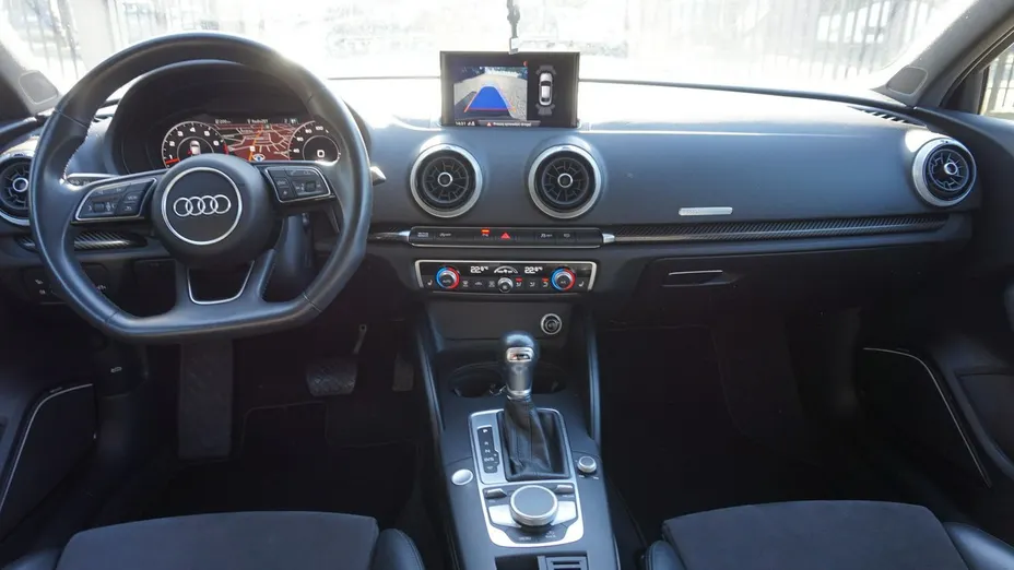 AUDI A3 -