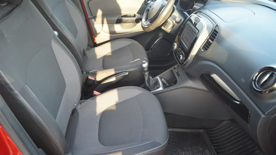 RENAULT Captur -