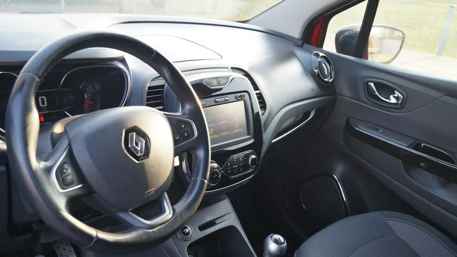 RENAULT Captur -