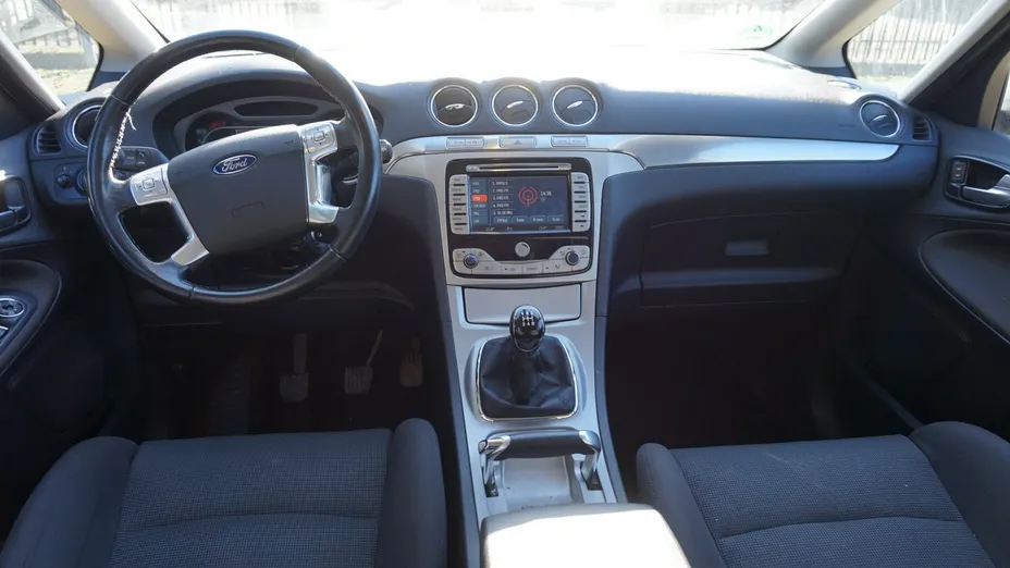 FORD S-MAX -