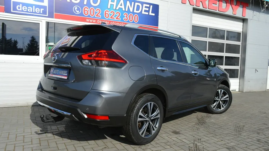 NISSAN X-Trail -