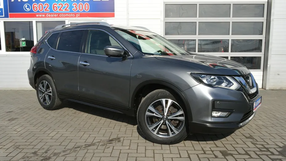 NISSAN X-Trail -