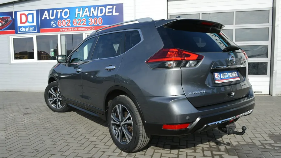 NISSAN X-Trail -