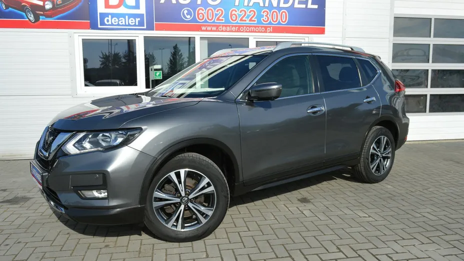 NISSAN X-Trail -