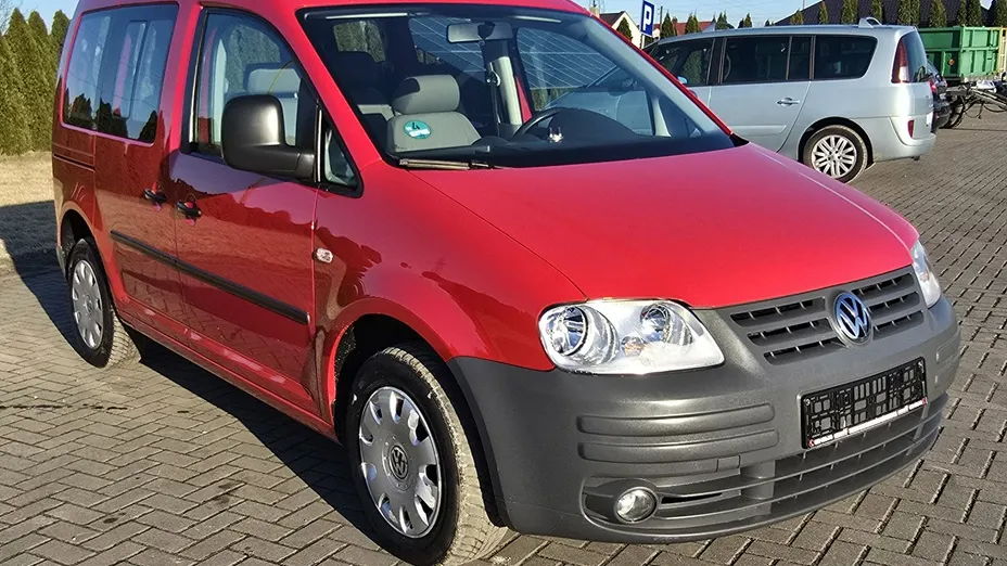 VOLKSWAGEN Caddy -