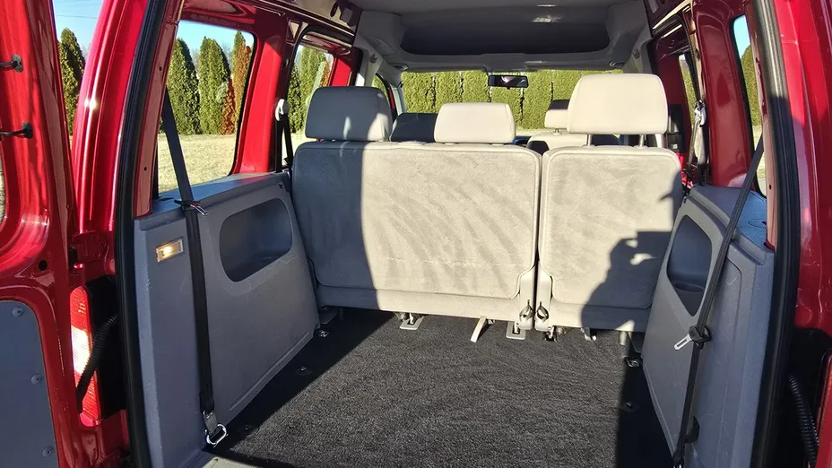 VOLKSWAGEN Caddy -