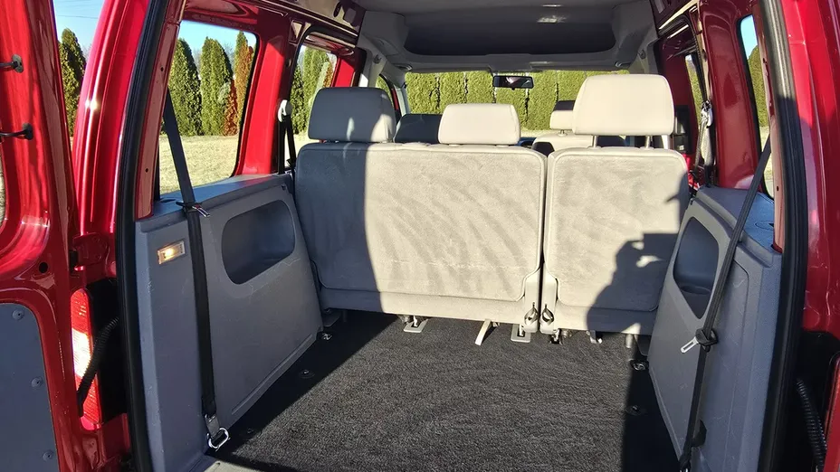 VOLKSWAGEN Caddy -