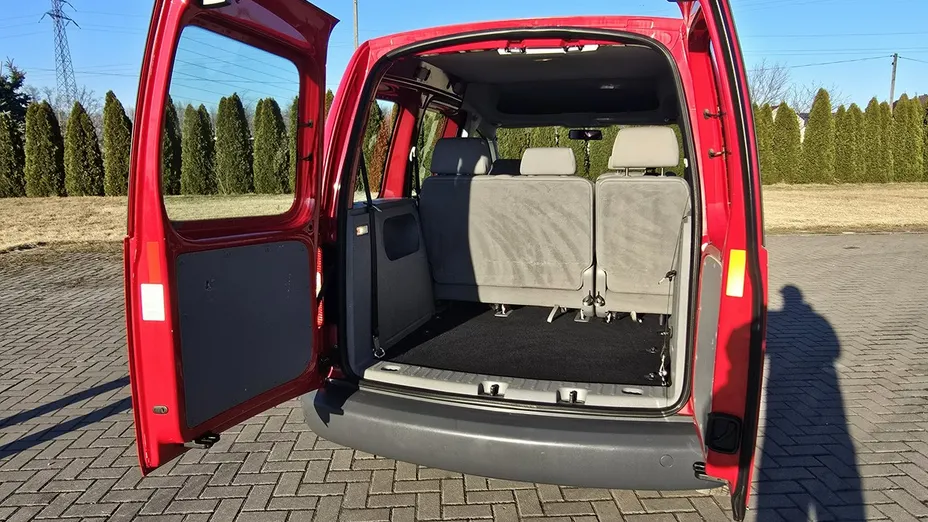 VOLKSWAGEN Caddy -