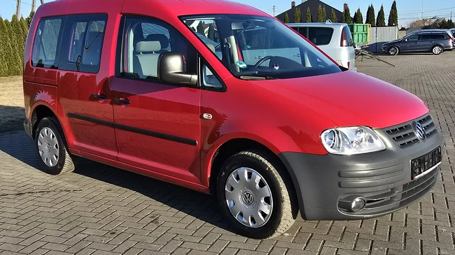 VOLKSWAGEN Caddy -