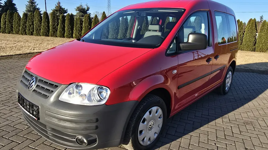 VOLKSWAGEN Caddy -