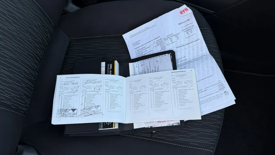 OPEL Astra -