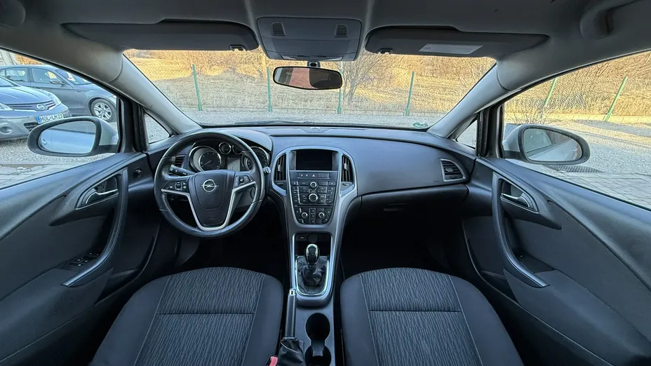 OPEL Astra -