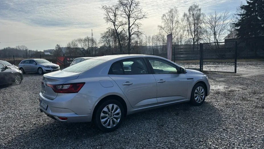 RENAULT Megane -
