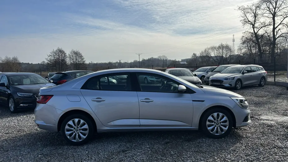 RENAULT Megane -