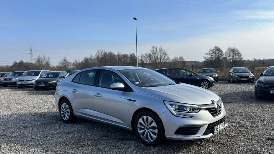 RENAULT Megane -