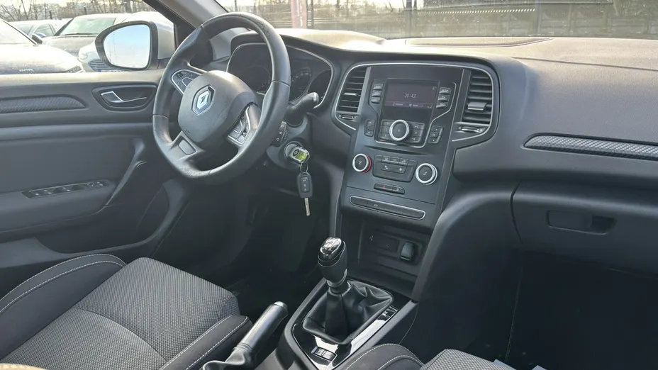 RENAULT Megane -