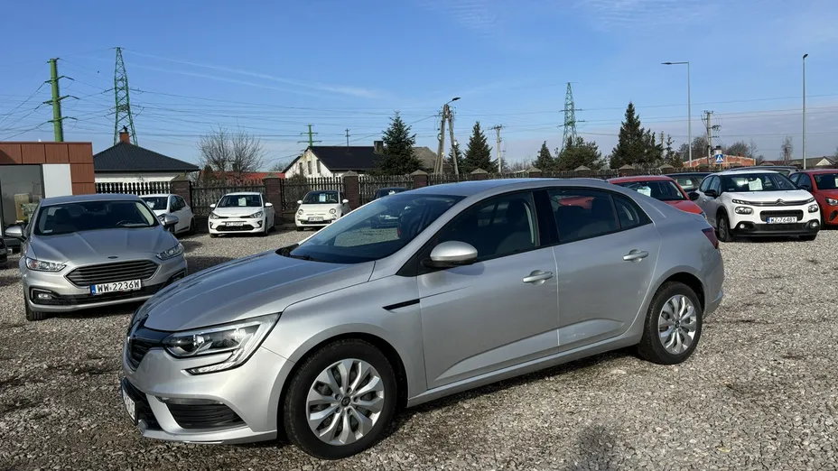 RENAULT Megane -