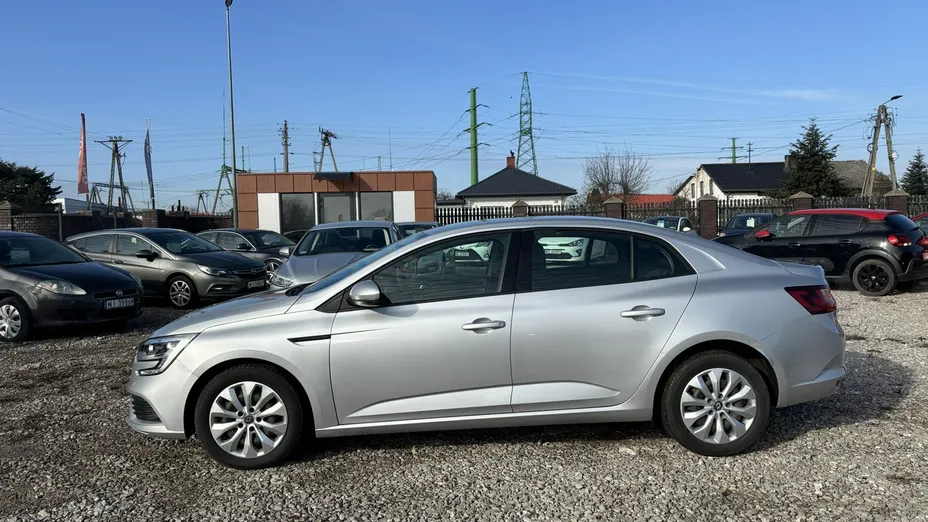RENAULT Megane -