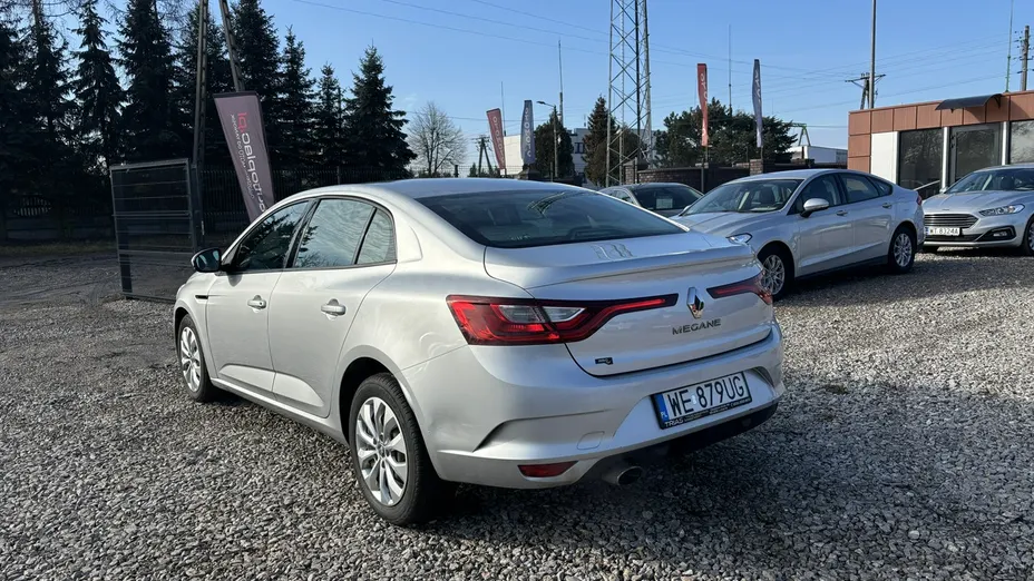 RENAULT Megane -