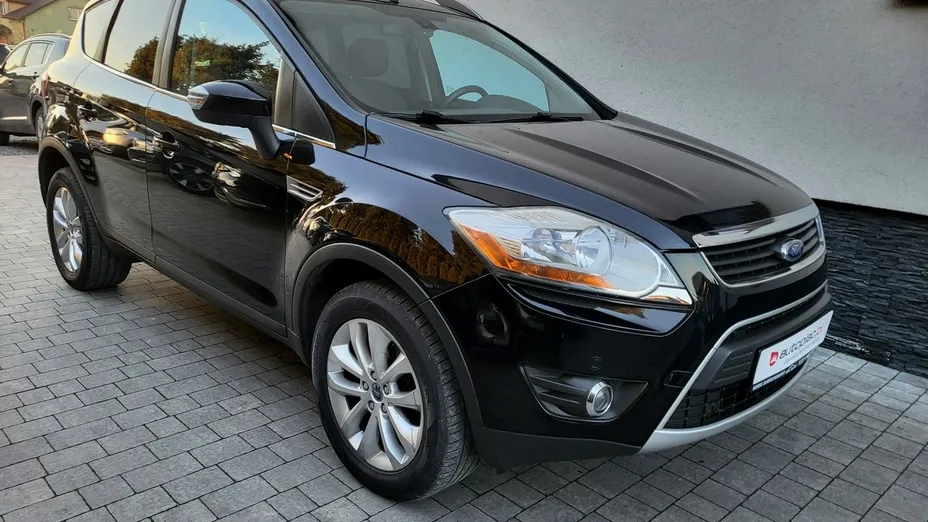 FORD Kuga -