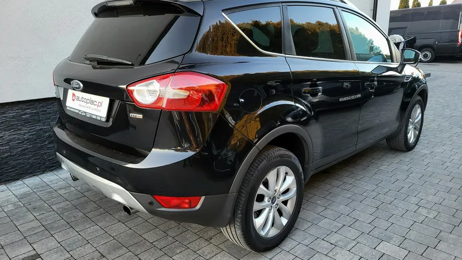 FORD Kuga -