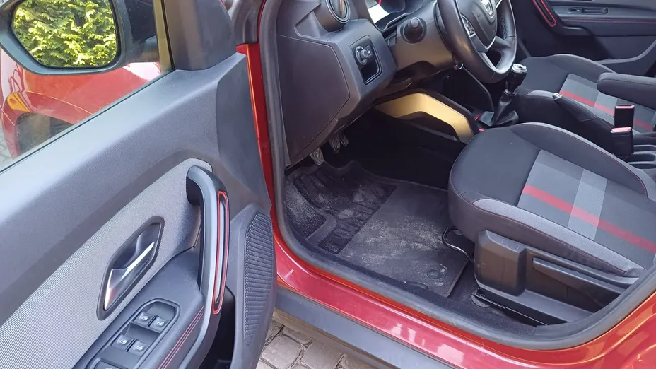 DACIA Duster -